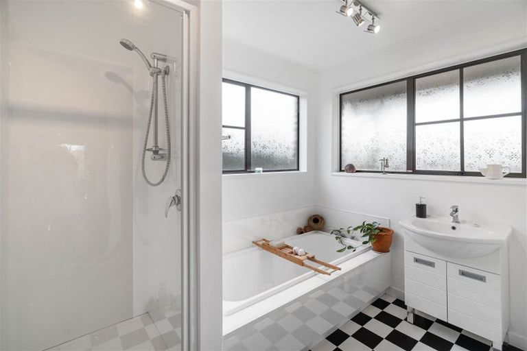 Photo of property in 11 Rawlings Lane, Somerfield, Christchurch, 8024