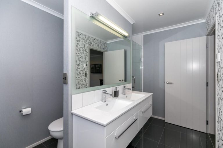 Photo of property in 6 Bos Crescent, Flagstaff, Hamilton, 3210