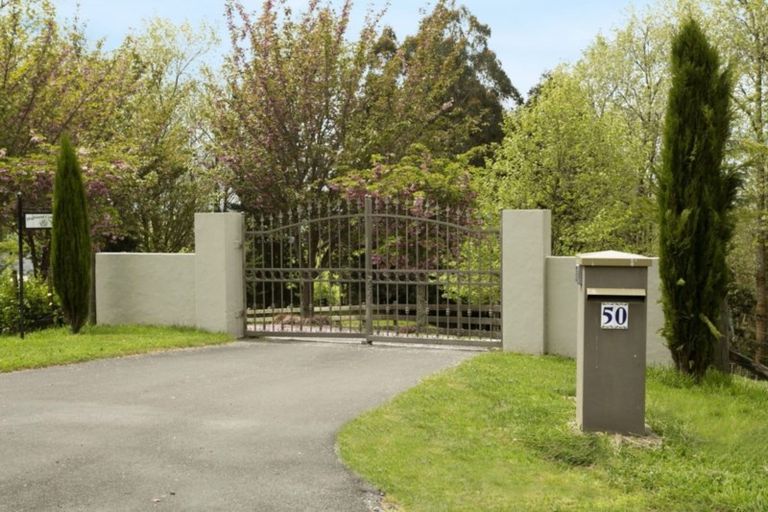 Photo of property in 50 Highland Drive, Acacia Bay, Taupo, 3385