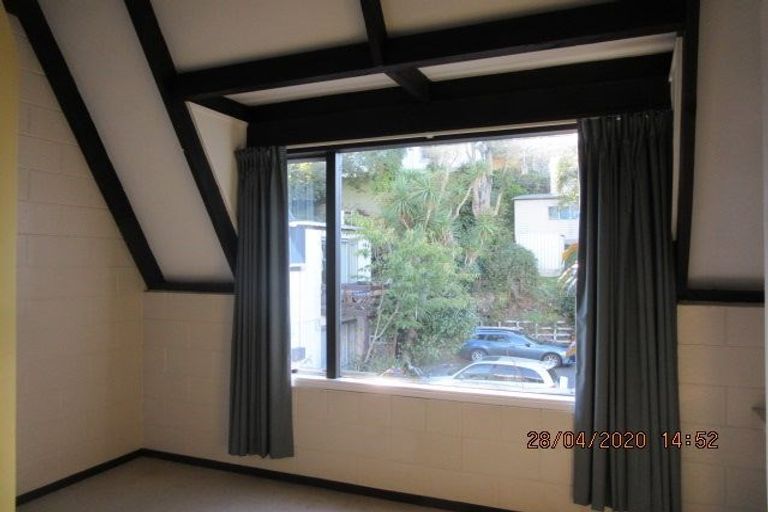 Photo of property in Sherwood Mews, 28c Bidwill Street, Mount Cook, Wellington, 6021