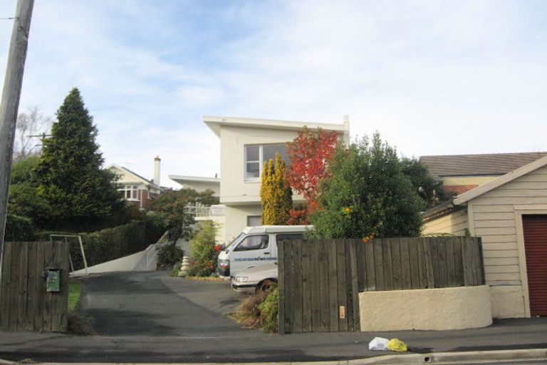 Photo of property in 52 Signal Hill Road, Opoho, Dunedin, 9010
