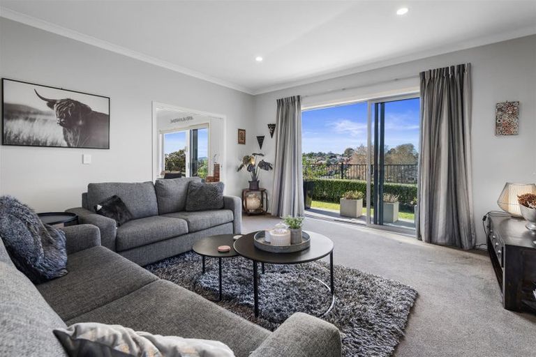 Photo of property in 15 Valley View Way, Bethlehem, Tauranga, 3110