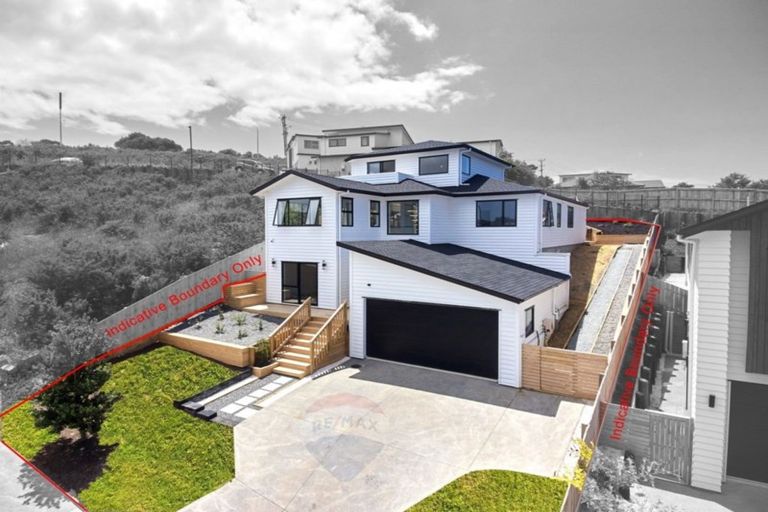 Photo of property in 30 Ascension Crescent, Orewa, 0931