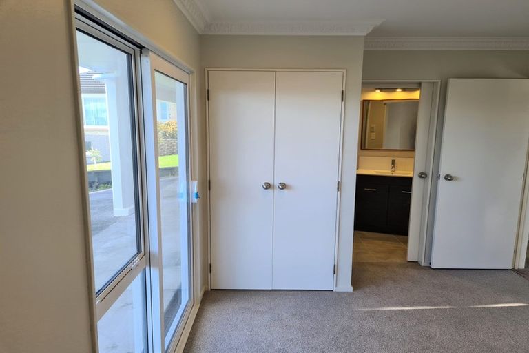 Photo of property in 1/29 Bayview Road, Browns Bay, Auckland, 0630