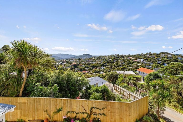 Photo of property in 14 Voltaire Street, Karori, Wellington, 6012