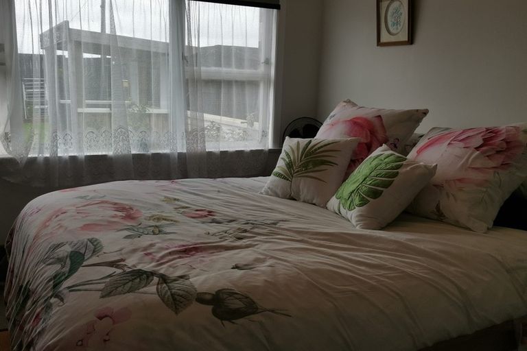 Photo of property in 103 Hurndall Street East, Maungaturoto, 0520