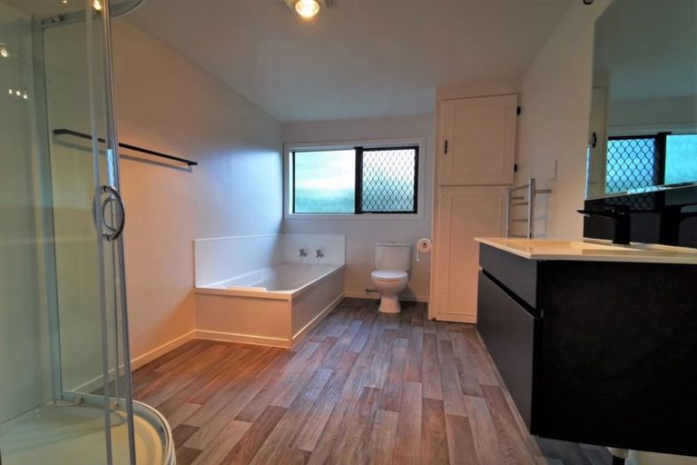 Photo of property in 117 Apatu Street, Wairoa, 4108