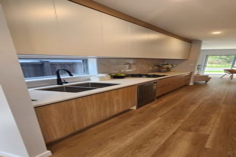 Photo of property in 19 Yellow Pear Lane, Karaka, Papakura, 2113