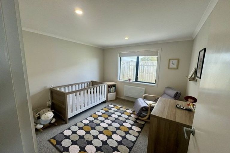 Photo of property in 168 Navigation Drive, Whitby, Porirua, 5024