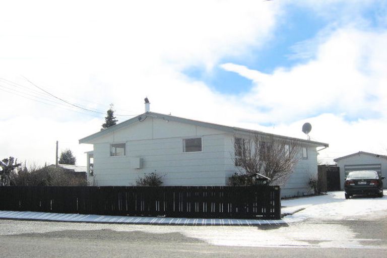 Photo of property in 174 Mackenzie Drive, Twizel, 7901