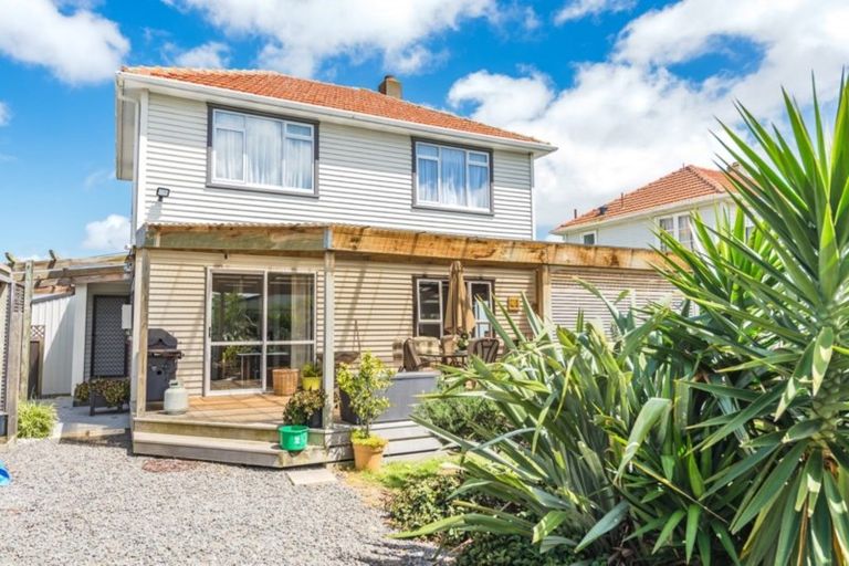 Photo of property in 88 Swiss Avenue, Gonville, Whanganui, 4501