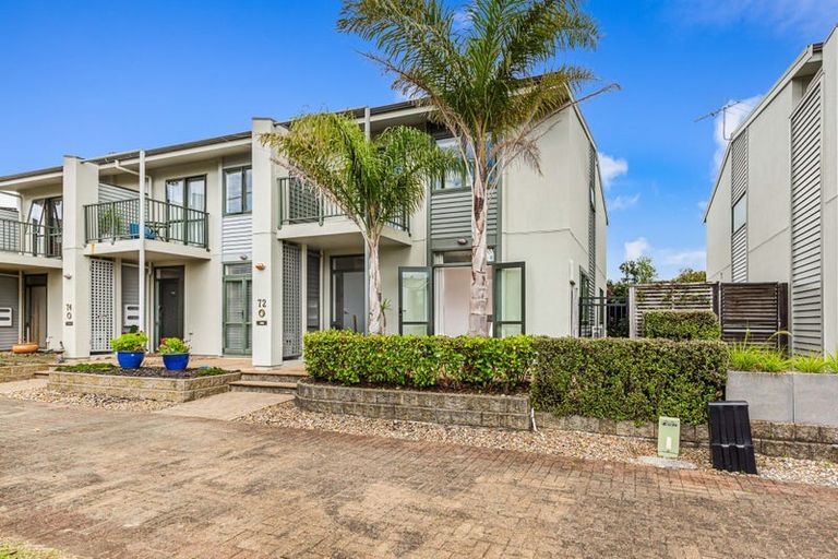 Photo of property in 72 Gunner Drive, Te Atatu Peninsula, Auckland, 0610