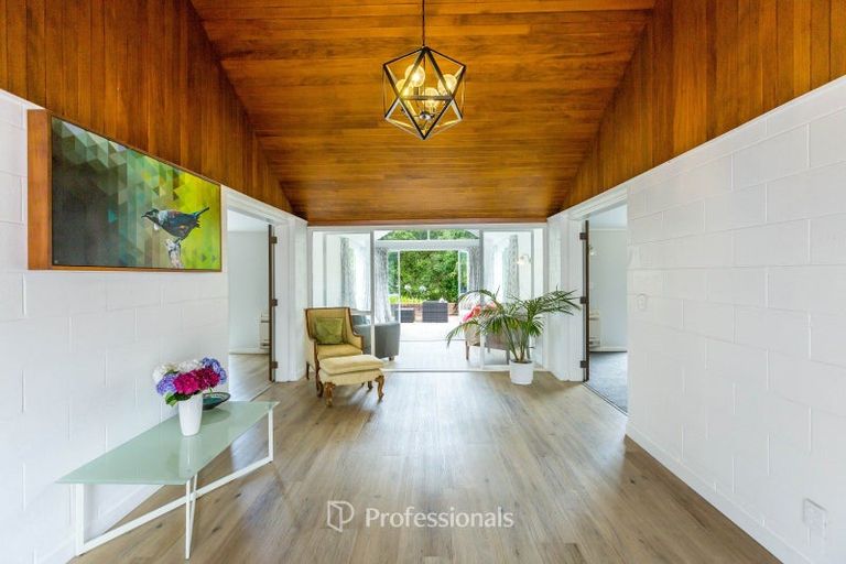 Photo of property in 20 Barton Road, Heretaunga, Upper Hutt, 5018