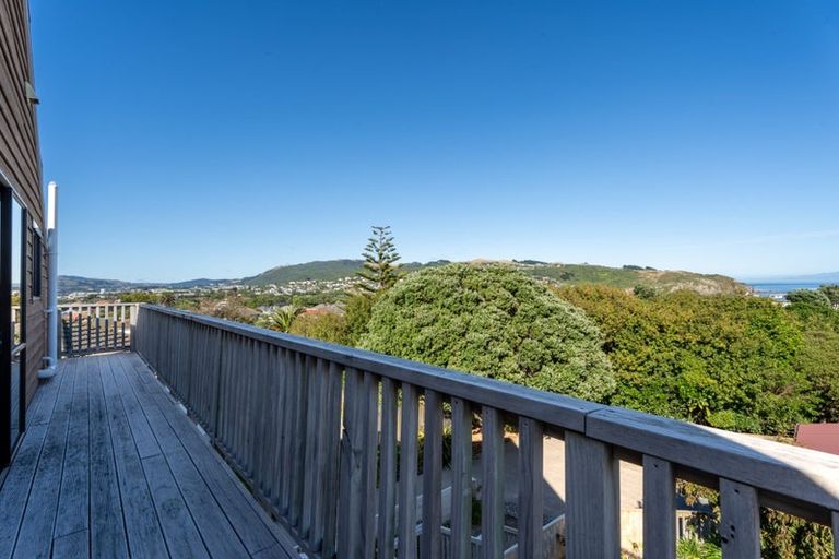 Photo of property in 19 Jillett Street, Titahi Bay, Porirua, 5022