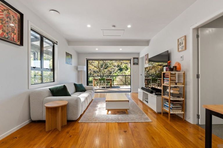 Photo of property in 6 Irvine Street, Aro Valley, Wellington, 6012