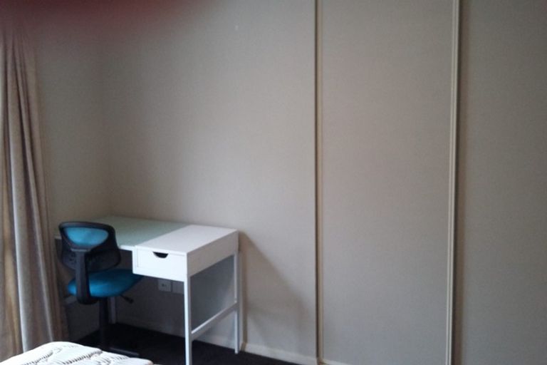 Photo of property in 12 Auburn Avenue, Upper Riccarton, Christchurch, 8041