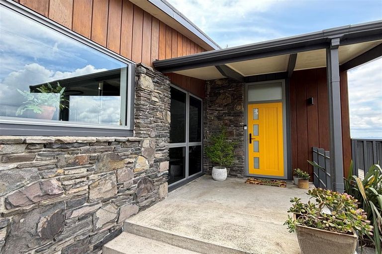 Photo of property in 184 Kawaha Point Road, Kawaha Point, Rotorua, 3010