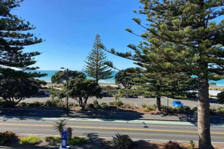 Photo of property in 249 Marine Parade, Napier South, Napier, 4110