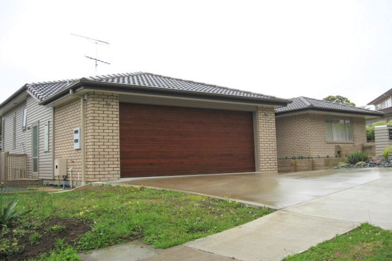 Photo of property in 117a Glendhu Road, Bayview, Auckland, 0629