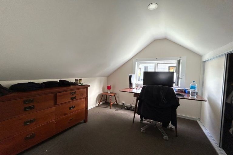 Photo of property in 3 Brenchley Road, Lyttelton, 8082