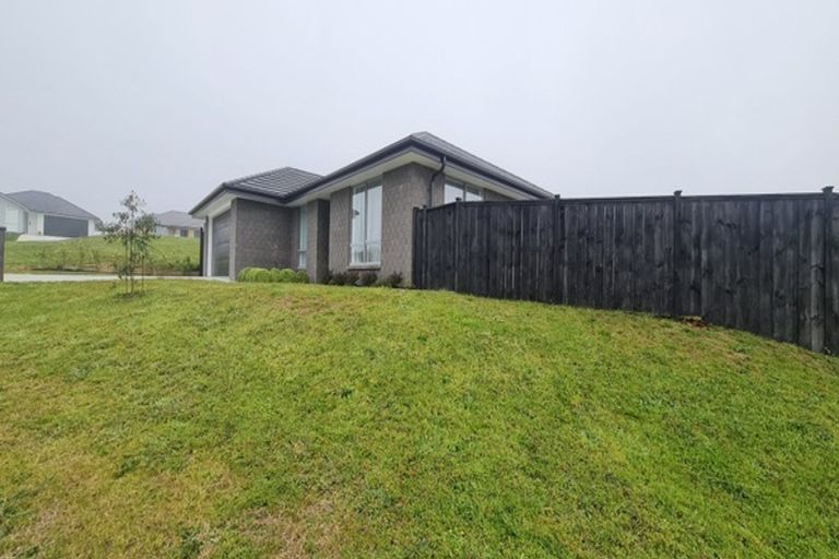 Photo of property in 3 Herbert Oldham Road, Pokeno, 2402