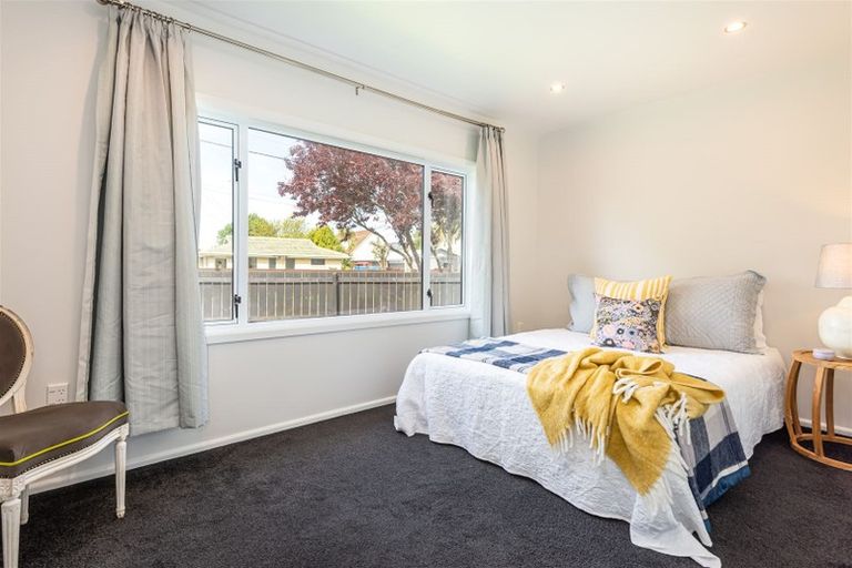 Photo of property in 27 Bishopsworth Street, Hillsborough, Christchurch, 8022