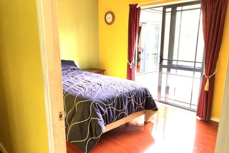 Photo of property in 9 Westvale Avenue, Ranui, Auckland, 0612