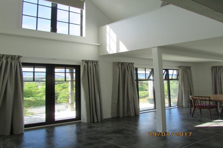 Photo of property in 140 Main Road, Allandale, Lyttelton, 8971