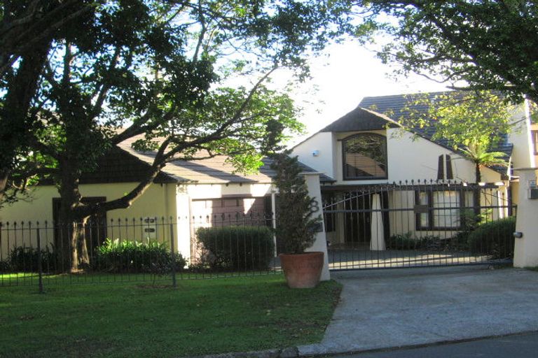 Photo of property in 8 Acmena Lane, Pakuranga, Auckland, 2010