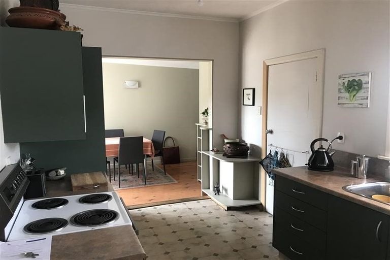 Photo of property in 38 Logan Avenue, Marewa, Napier, 4110