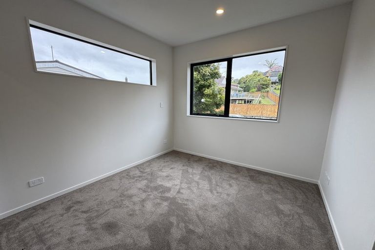 Photo of property in 3a Newstead Avenue, Browns Bay, Auckland, 0632