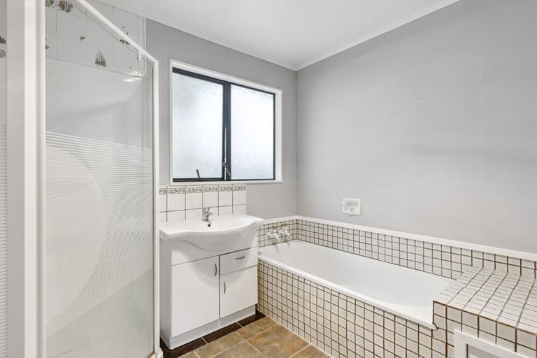 Photo of property in 5a Warrimoo Street, Paraparaumu, 5032