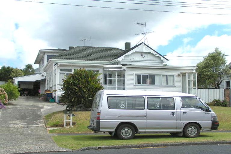 Photo of property in 36 Richmond Avenue, Northcote Point, Auckland, 0627