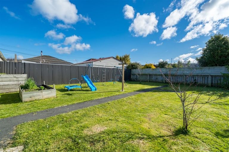 Photo of property in 180 Melbourne Street, South Dunedin, Dunedin, 9012