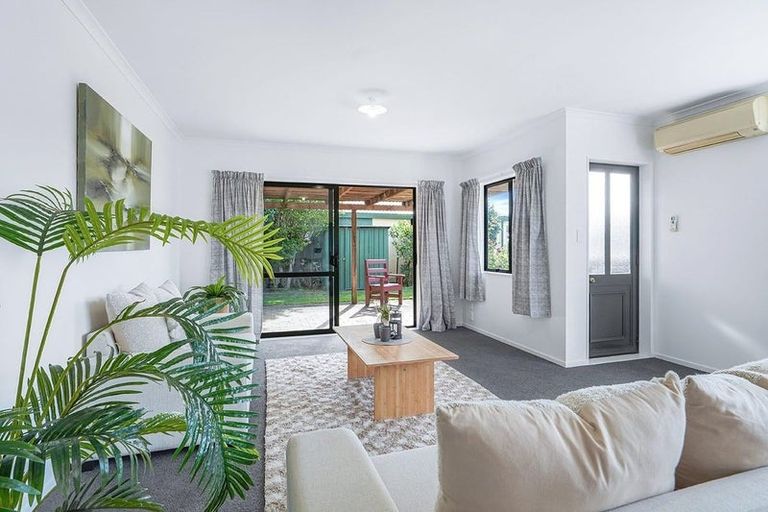 Photo of property in 319b Shakespeare Street, Leamington, Cambridge, 3432