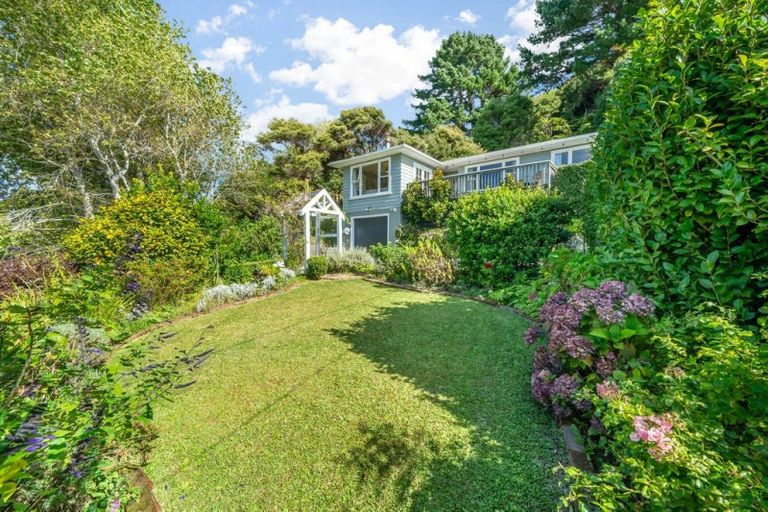 Photo of property in 121 Wainuiomata Road, Wainuiomata, Lower Hutt, 5014