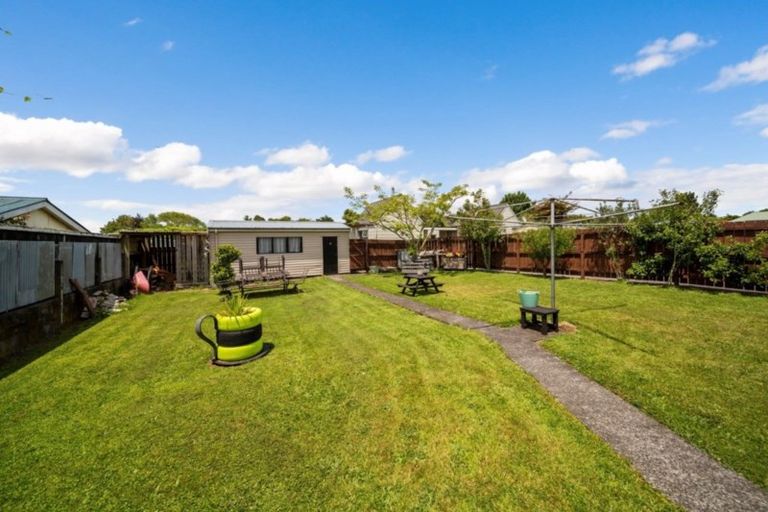 Photo of property in 17 Ajax Street, Stratford, 4332