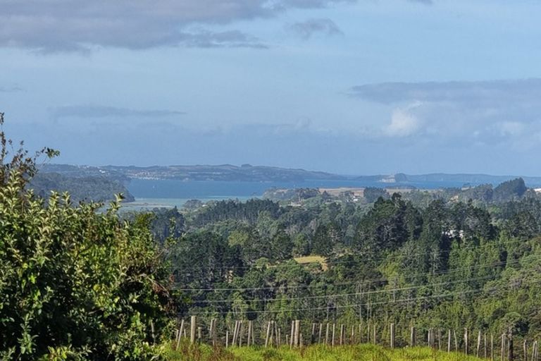 Photo of property in 68 Foley Quarry Road, Dairy Flat, 0792