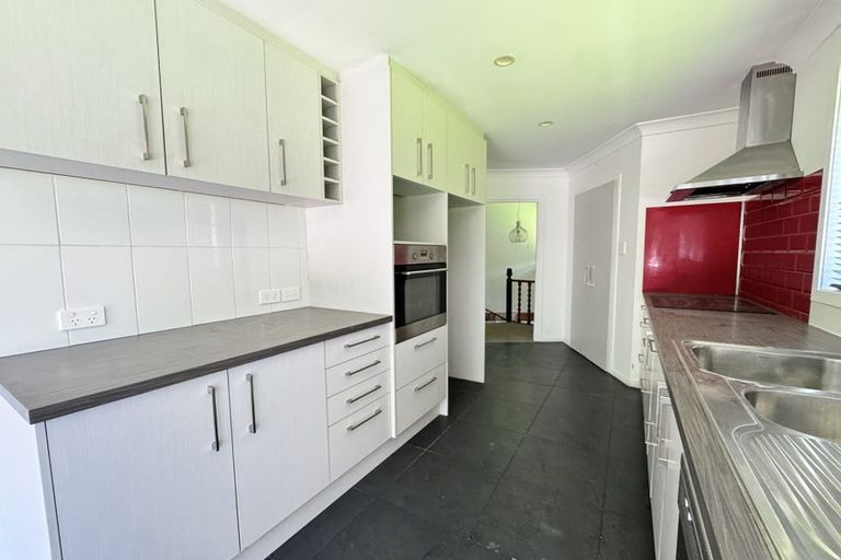 Photo of property in 67 Reynella Drive, Massey, Auckland, 0614