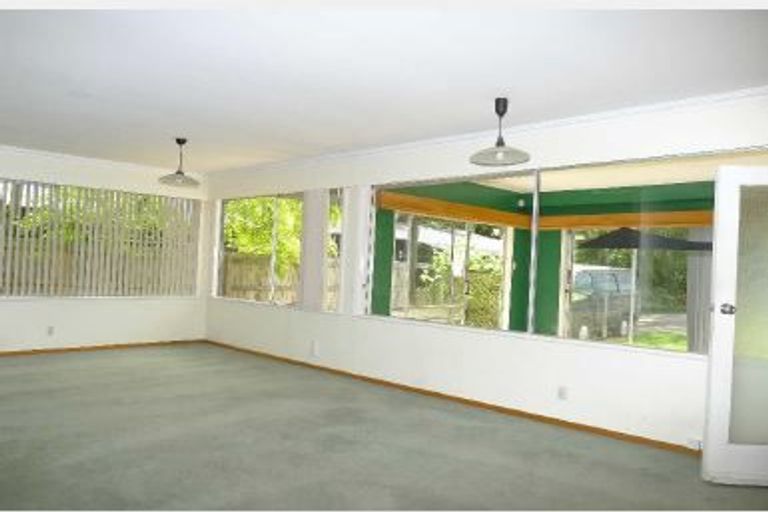 Photo of property in 178 Raumati Road, Raumati Beach, Paraparaumu, 5032