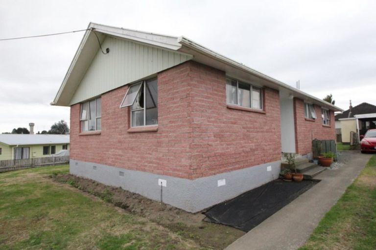 Photo of property in 11 Reeve Street, Foxton, 4814