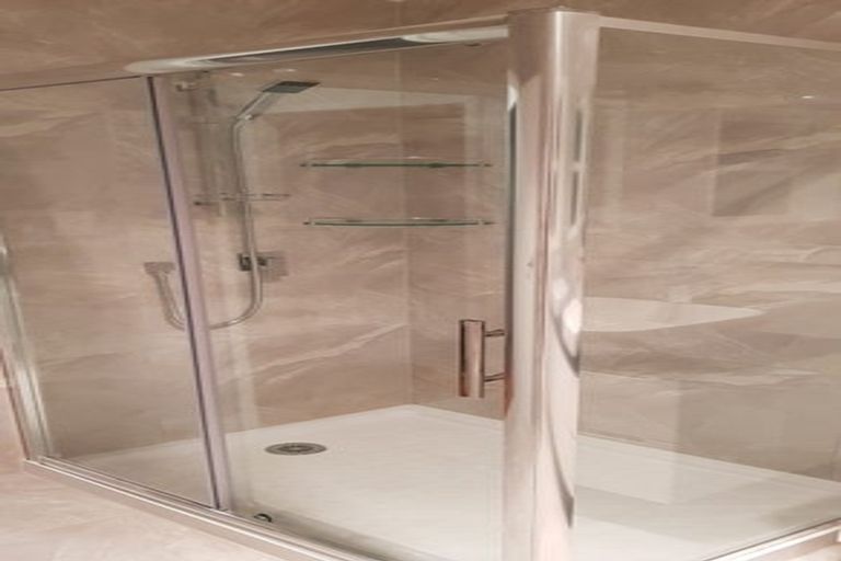 Photo of property in 5/8 Tawera Road, Greenlane, Auckland, 1051