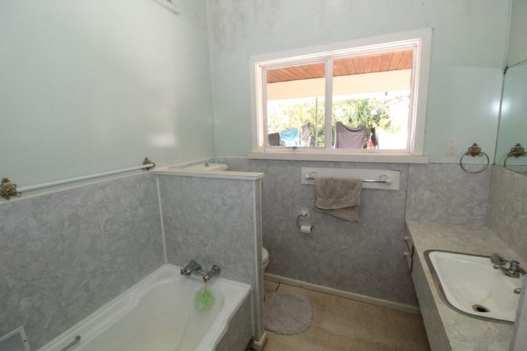 Photo of property in 140 Parsonage Road, Waimate, 7978