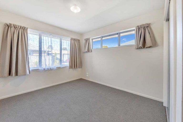 Photo of property in 74l Olliviers Road, Phillipstown, Christchurch, 8011