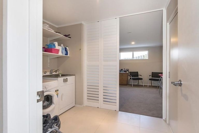 Photo of property in 13a Poto Street, Te Atatu South, Auckland, 0610
