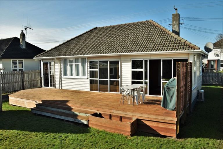 Photo of property in 144 High Street, Bulls, 4818