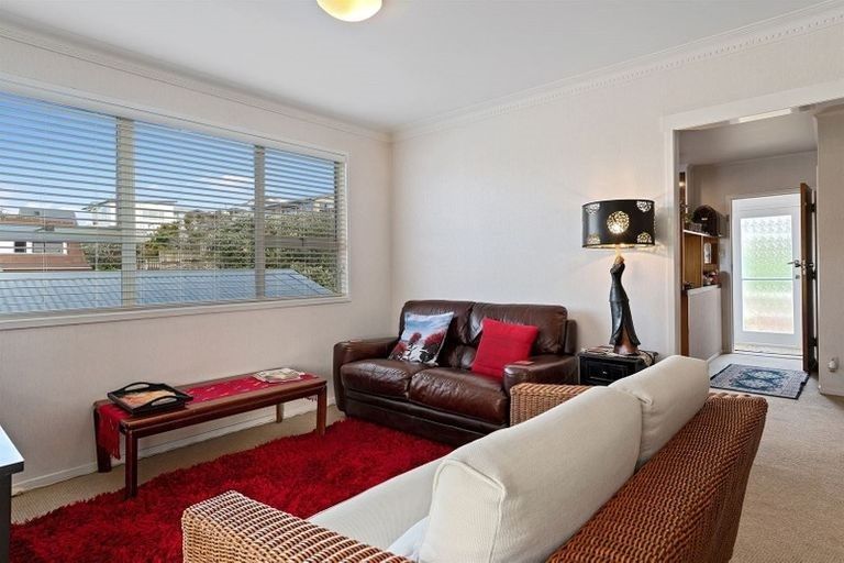 Photo of property in 76c Vale Street, Otumoetai, Tauranga, 3110