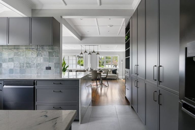 Photo of property in 9 Oakley Avenue, Claudelands, Hamilton, 3214