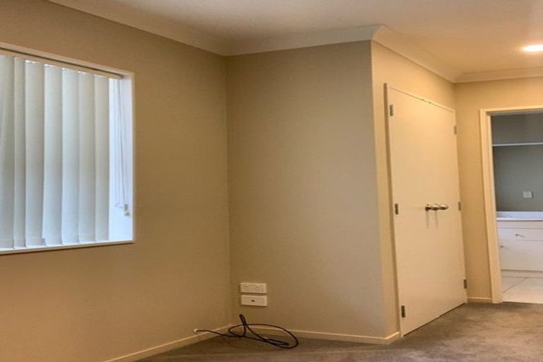 Photo of property in 12 Innisowen Place, Flat Bush, Auckland, 2019