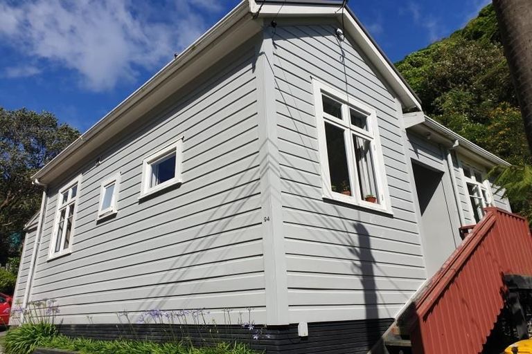 Photo of property in 94 Holloway Road, Aro Valley, Wellington, 6021